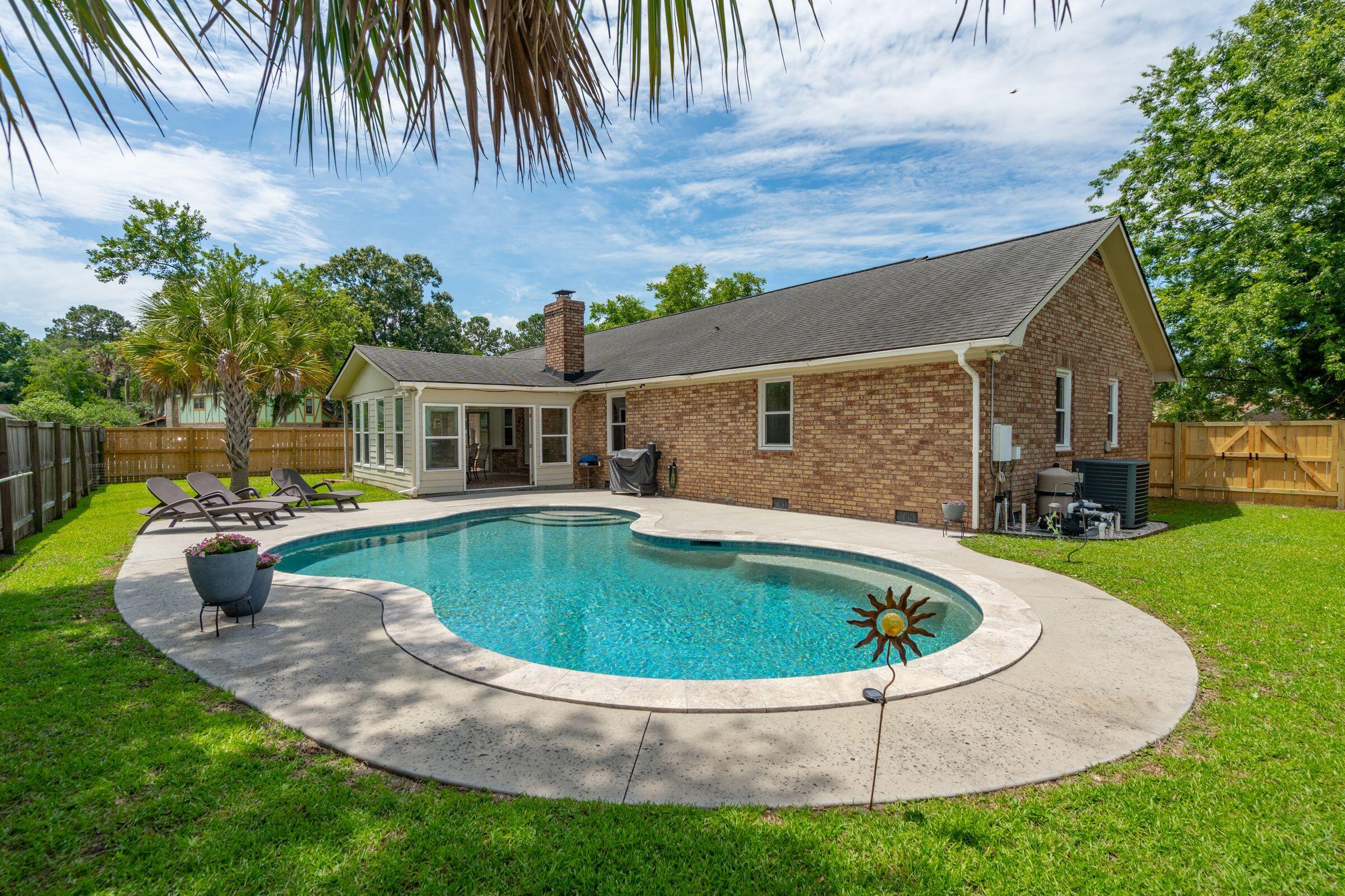 2942 Foxhall Road Charleston, SC 29414 - Photo 1 of 37 Saltwater Pool!