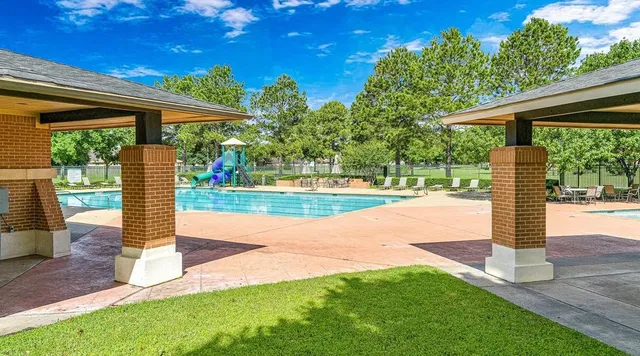 $369,000 | 18926 Gentle Cove Court, Houston, TX 77084