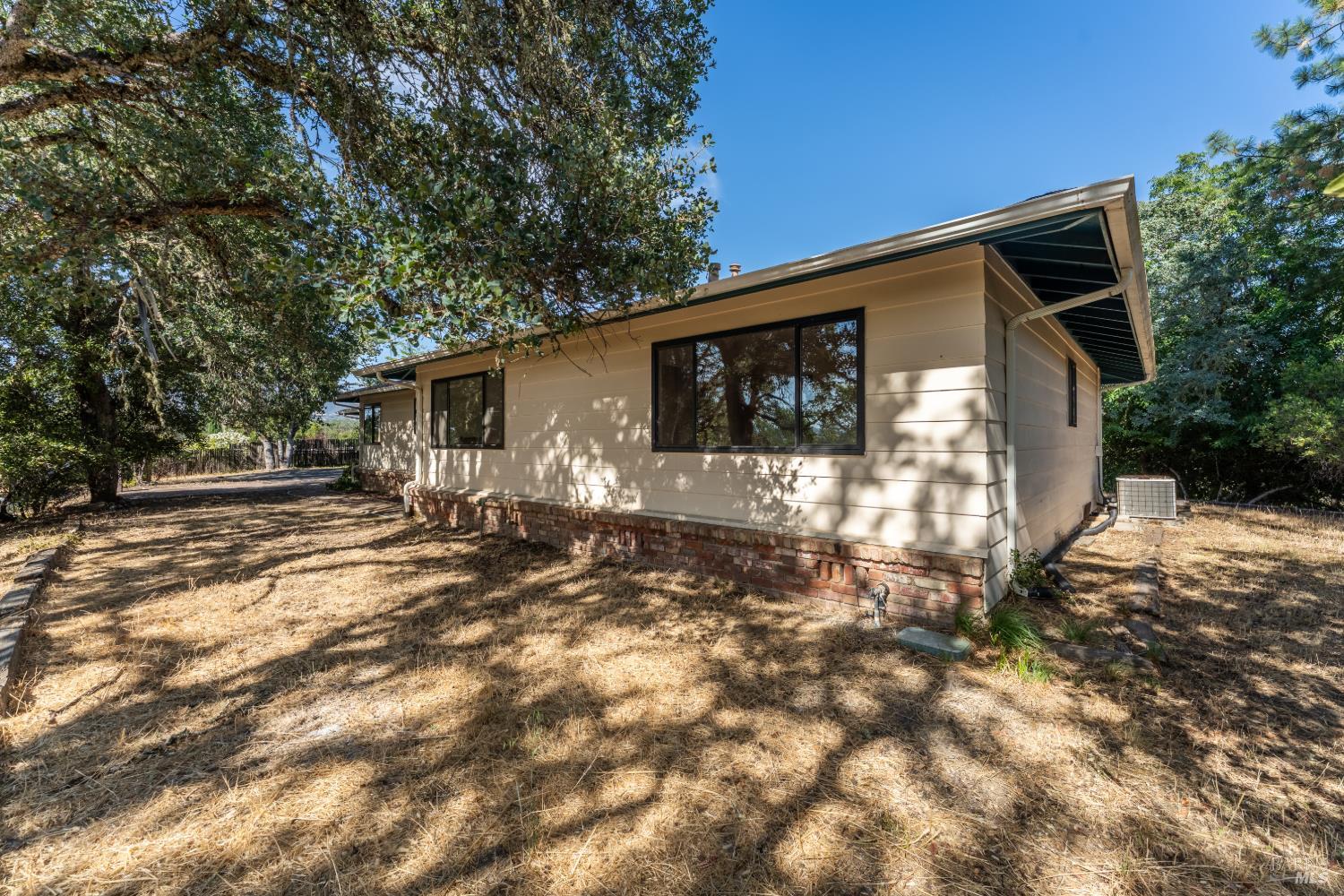 1921 Ridge Road Ukiah, CA 95482 - Photo 28 of 32
