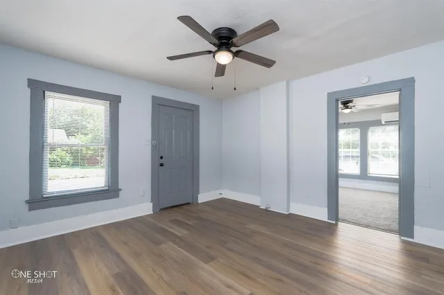 $1,300 | 1433 South 11th Street, Abilene, TX 79602