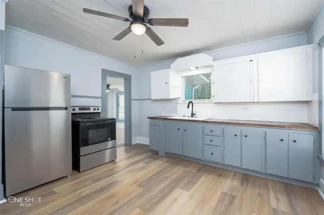 $1,300 | 1433 South 11th Street, Abilene, TX 79602