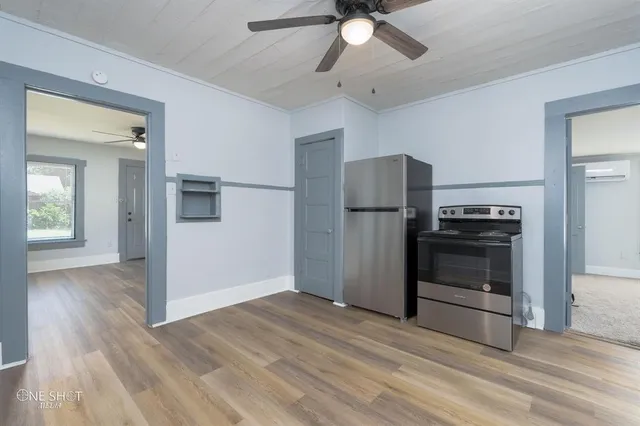 $1,300 | 1433 South 11th Street, Abilene, TX 79602