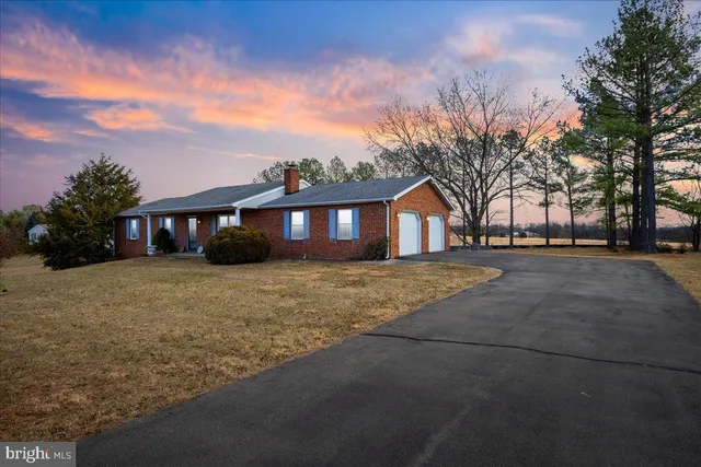 $375,000 | 151 Tenderheart Lane, Falling Waters, WV 25419