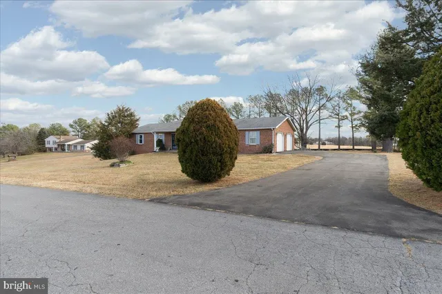 $375,000 | 151 Tenderheart Lane, Falling Waters, WV 25419