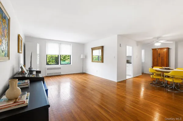$400,000 | 488 Ocean Parkway, Unit 3B | Kensington