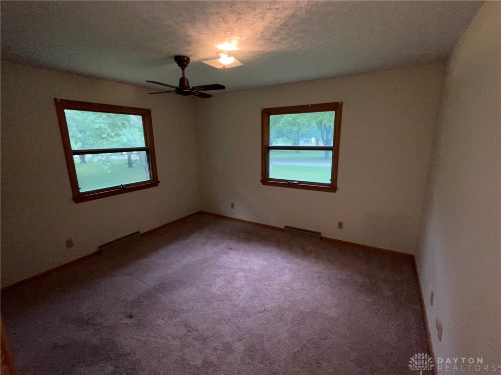 170 Oaksmere Road Springfield, OH 45503 - Photo 10 of 24