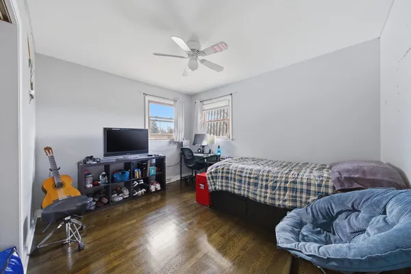 $419,900 | 3841 Arthur Avenue, Brookfield, IL 60513