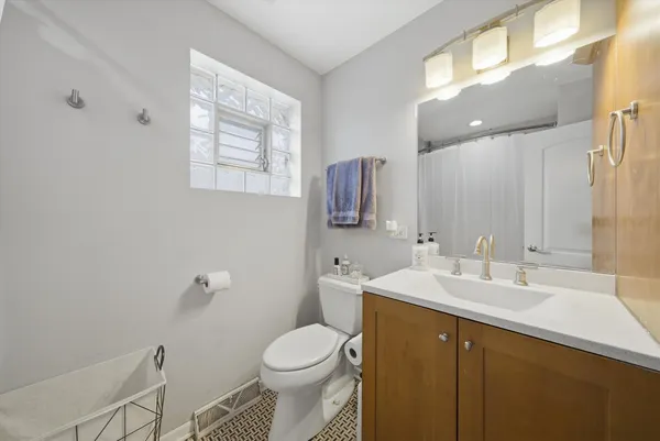 $419,900 | 3841 Arthur Avenue, Brookfield, IL 60513