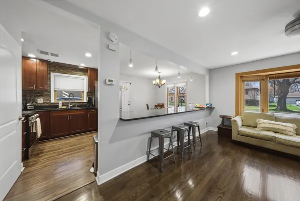 $419,900 | 3841 Arthur Avenue, Brookfield, IL 60513