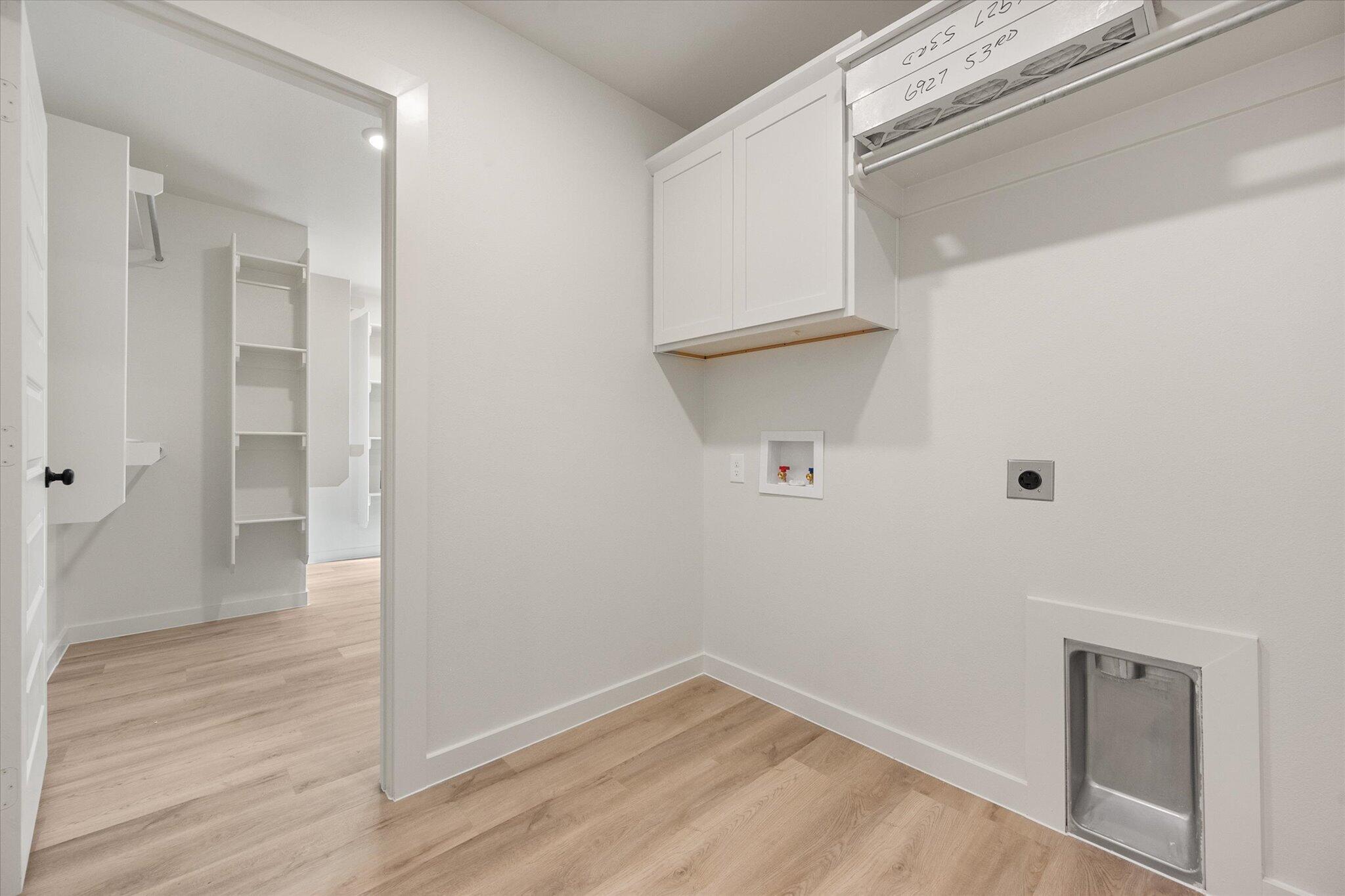 6927 53rd Street Lubbock, TX 79407 - Photo 20 of 21 a view of small space with wooden floor