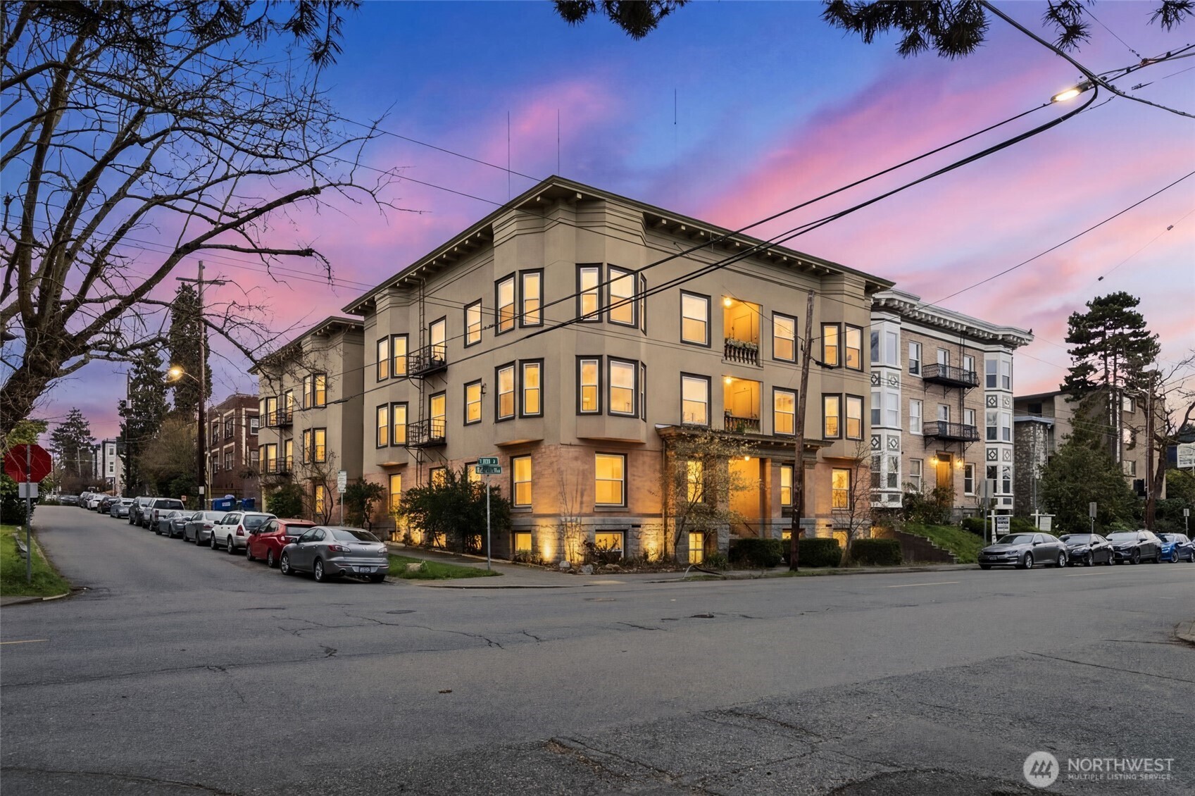 1732 15th Avenue, Unit 3 Seattle, WA 98122 - Photo 1 of 16