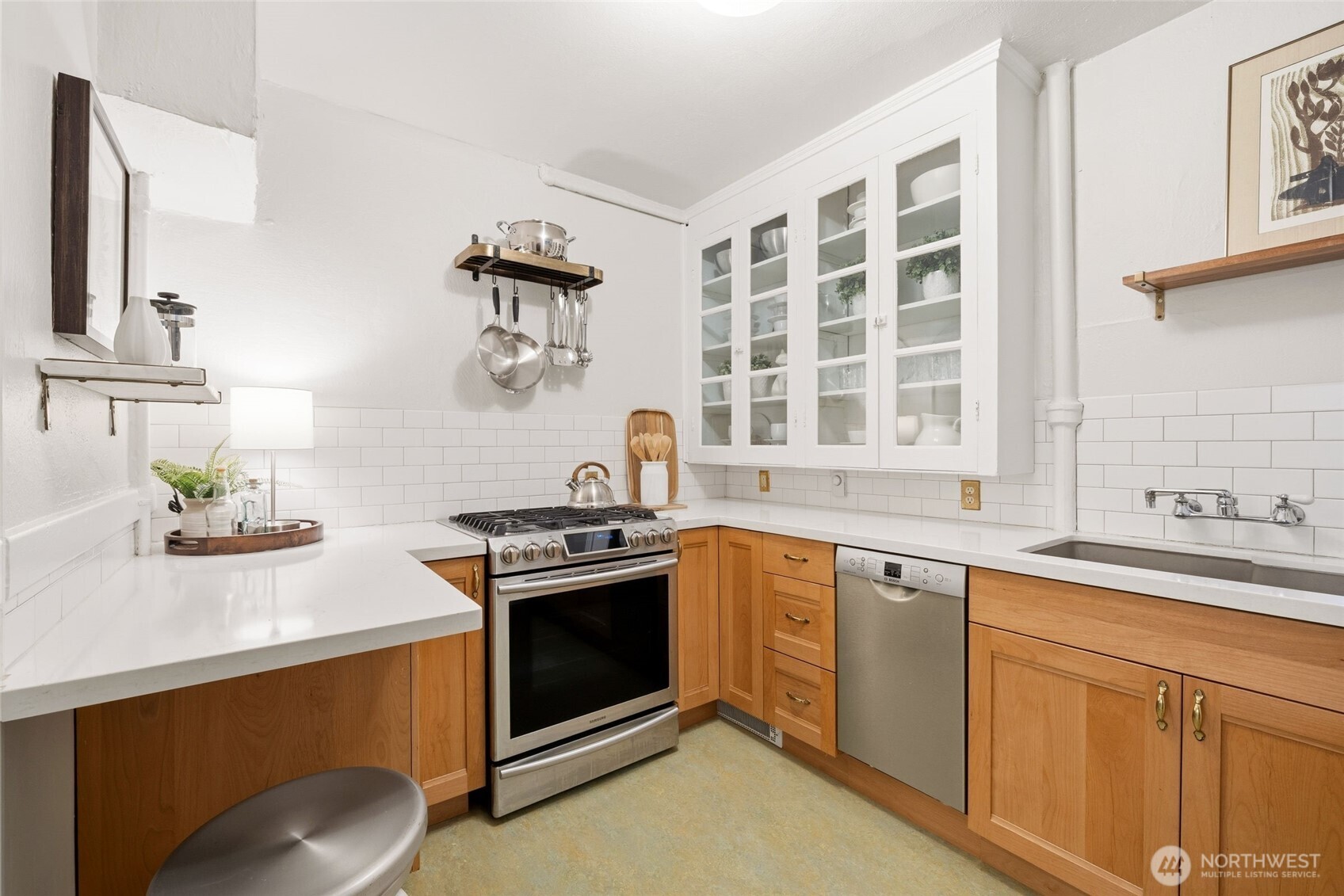 1732 15th Avenue, Unit 3 Seattle, WA 98122 - Photo 9 of 16
