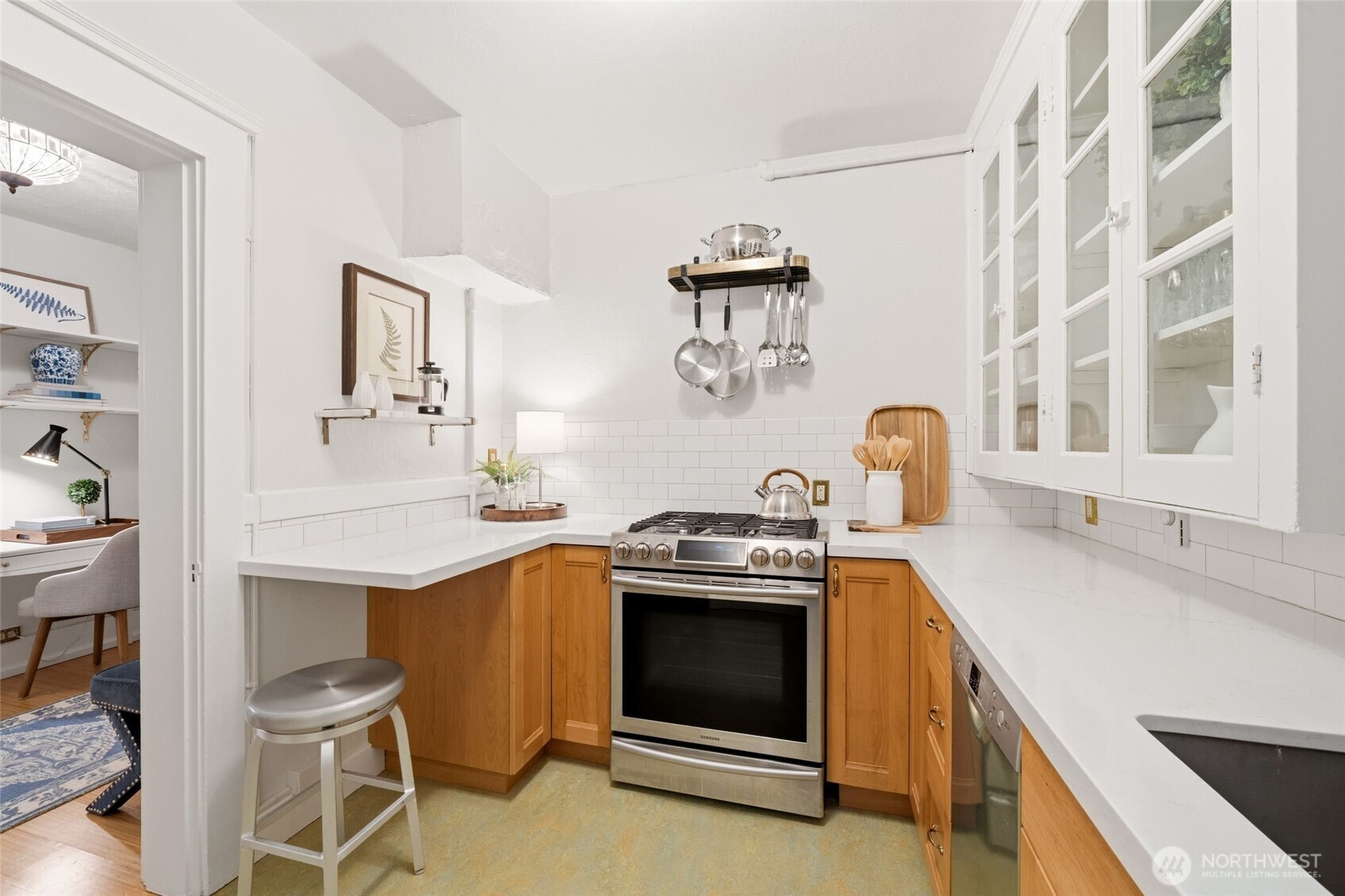 1732 15th Avenue, Unit 3 Seattle, WA 98122 - Photo 10 of 16