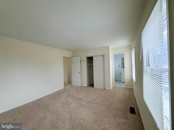 $3,100 | 3048 Hickory Grove Court, Fairfax, VA 22031