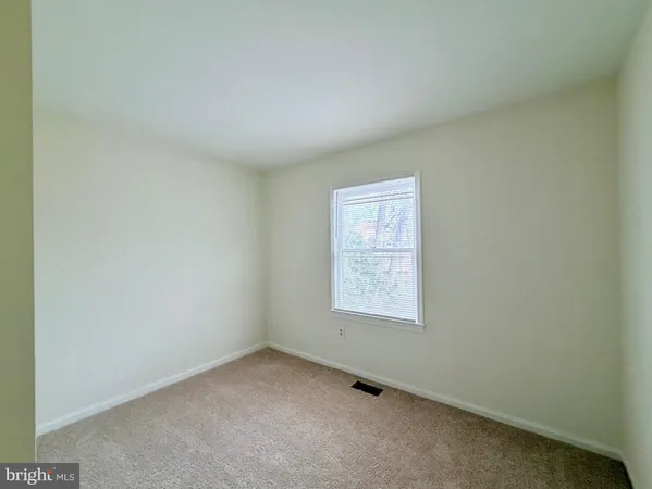 $3,100 | 3048 Hickory Grove Court, Fairfax, VA 22031