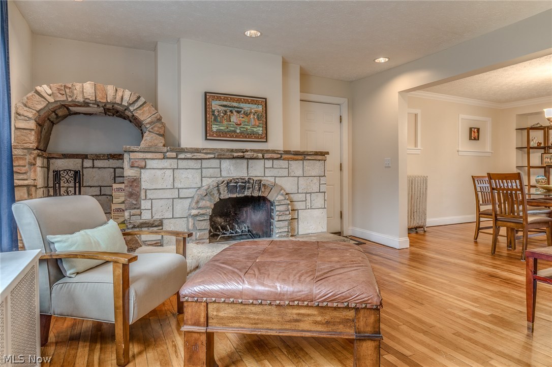 1505 Rydalmount Road Cleveland Heights, OH 44118 - Photo 4 of 27