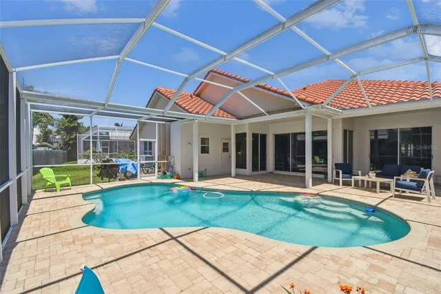 $1,195,000 | 5001 Queen Palm Terrace Northeast, St. Petersburg, FL 33703