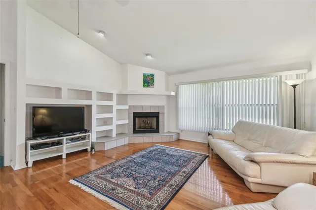 $1,195,000 | 5001 Queen Palm Terrace Northeast, St. Petersburg, FL 33703