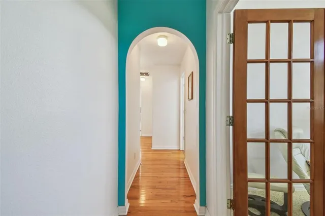 $1,195,000 | 5001 Queen Palm Terrace Northeast, St. Petersburg, FL 33703