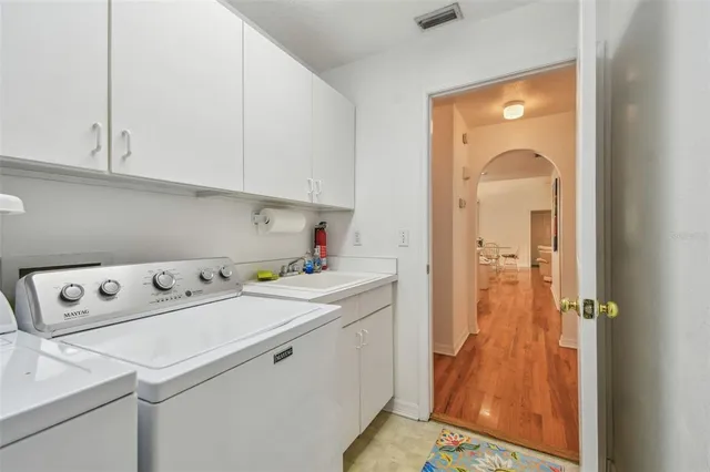 $1,195,000 | 5001 Queen Palm Terrace Northeast, St. Petersburg, FL 33703