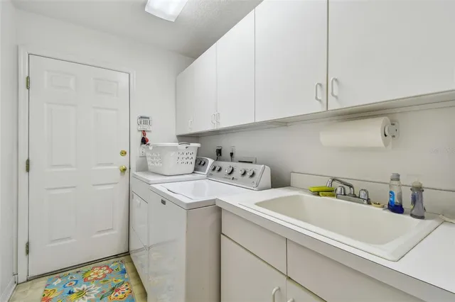 $1,195,000 | 5001 Queen Palm Terrace Northeast, St. Petersburg, FL 33703