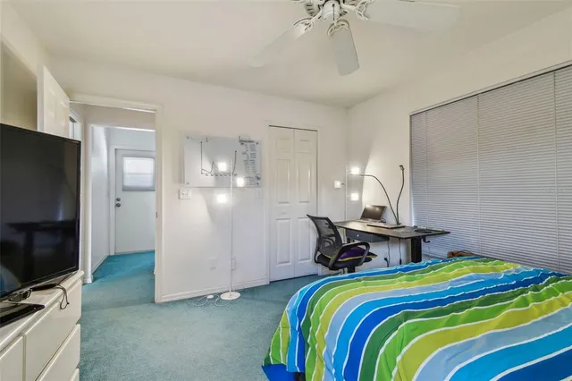 $1,195,000 | 5001 Queen Palm Terrace Northeast, St. Petersburg, FL 33703