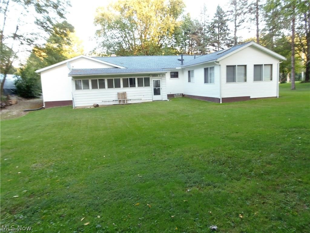 4586 South Arlington Road Uniontown, OH 44685 - Photo 2 of 35
