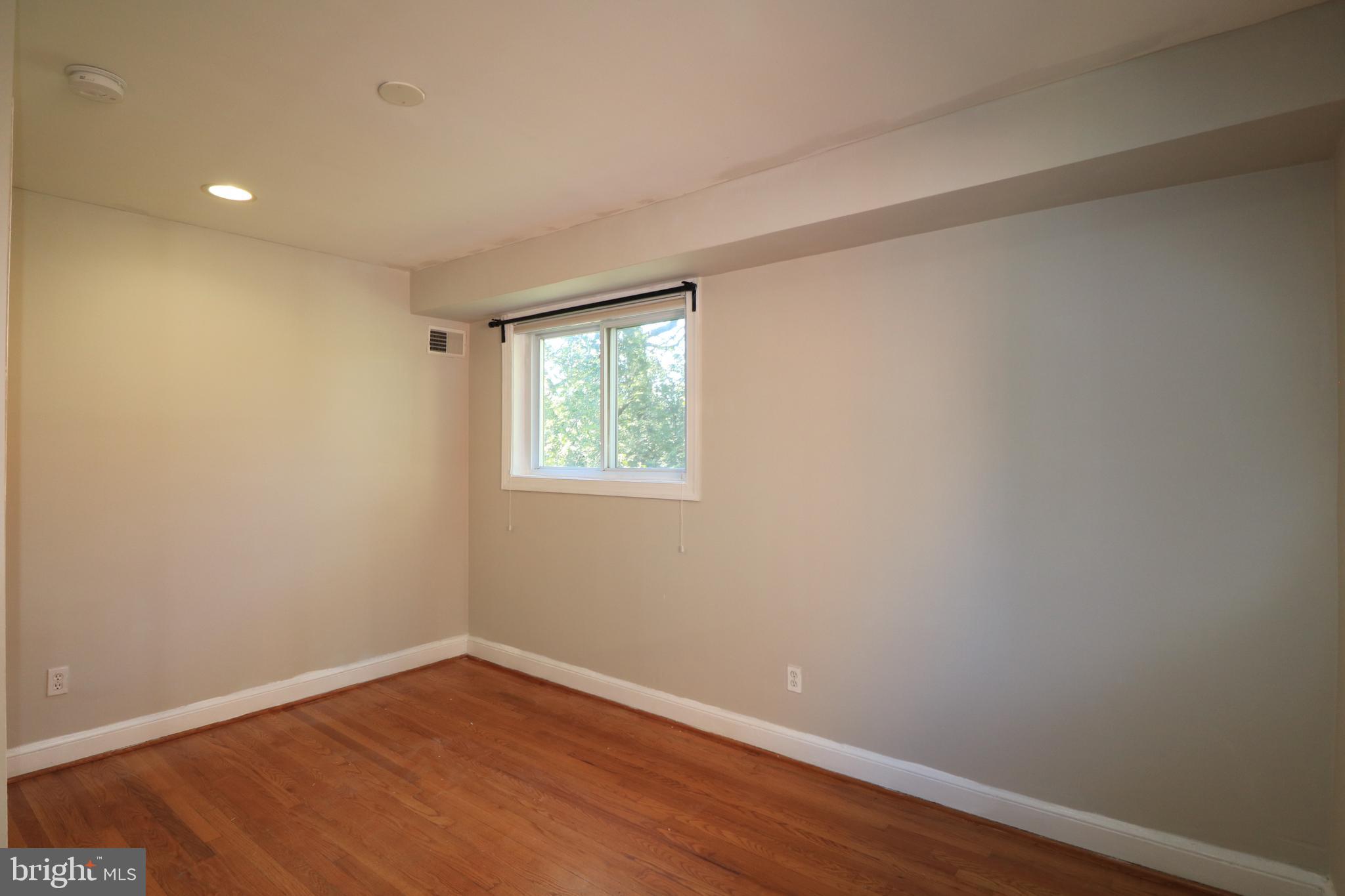 8708 Bradford Road, Unit 201 Silver Spring, MD 20901 - Photo 16 of 34 Spacious room