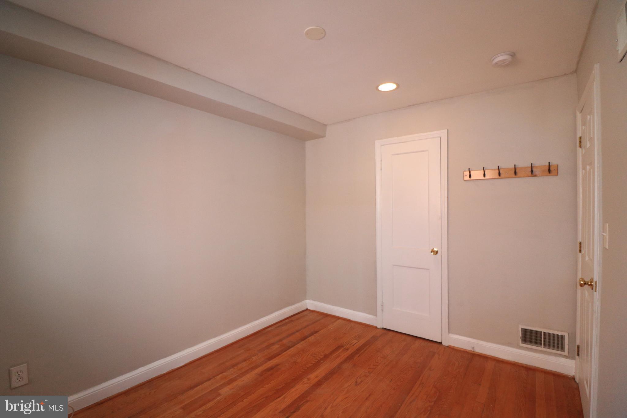 8708 Bradford Road, Unit 201 Silver Spring, MD 20901 - Photo 19 of 34 Angle 2