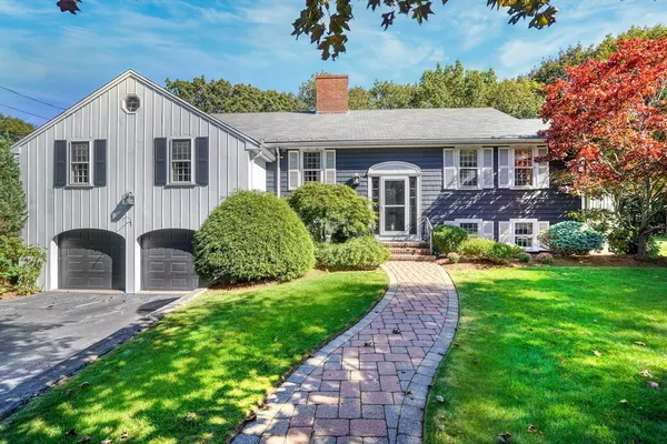 $1,080,000 | 70 Ellis Farm Lane, Melrose, MA 02176