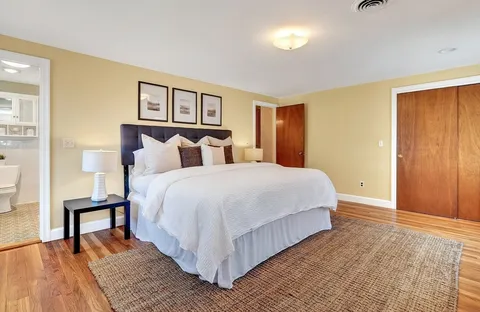 $1,080,000 | 70 Ellis Farm Lane, Melrose, MA 02176