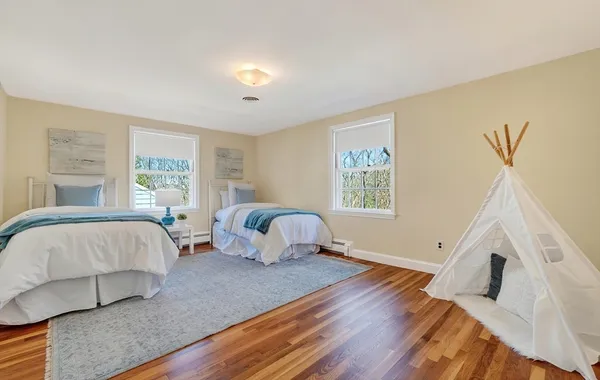 $1,080,000 | 70 Ellis Farm Lane, Melrose, MA 02176