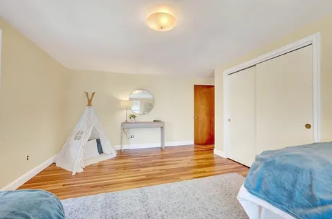 $1,080,000 | 70 Ellis Farm Lane, Melrose, MA 02176