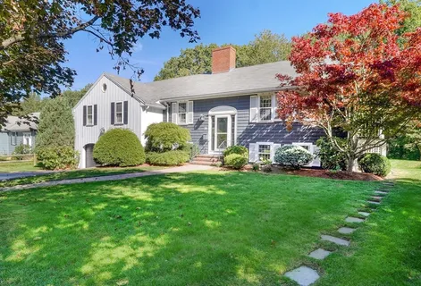 $1,080,000 | 70 Ellis Farm Lane, Melrose, MA 02176