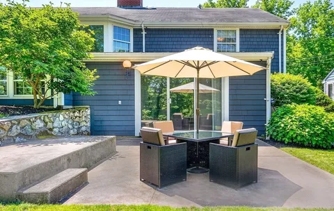 $1,080,000 | 70 Ellis Farm Lane, Melrose, MA 02176
