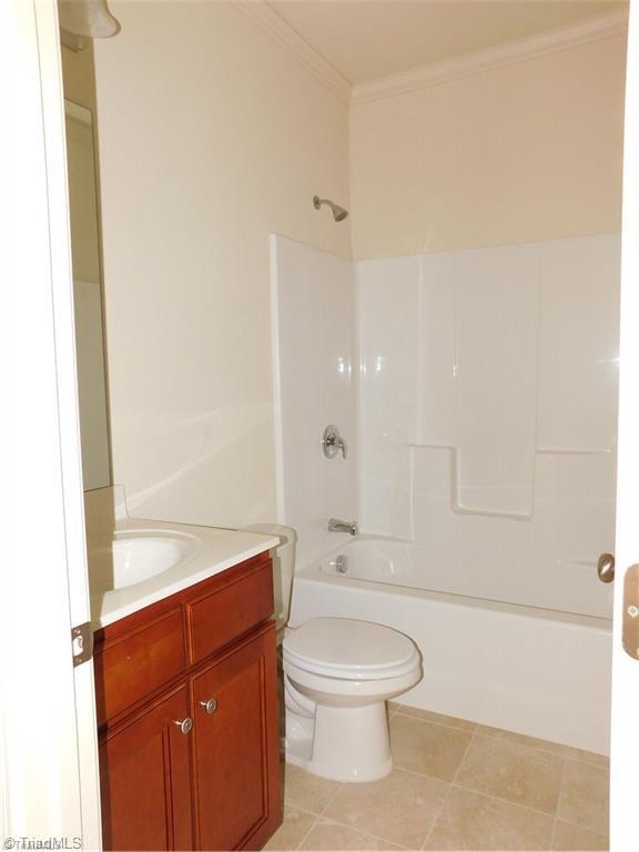 300 Morgan Place High Point, NC 27260 - Photo 9 of 11 Gallery Image 9