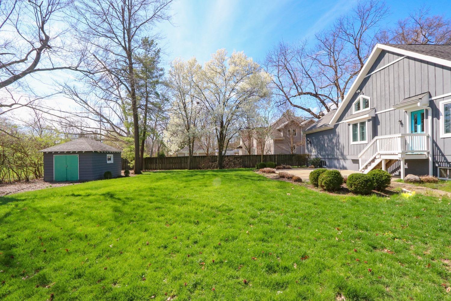 8245 Shawnee Run Road Cincinnati, OH 45243 - Photo 5 of 11