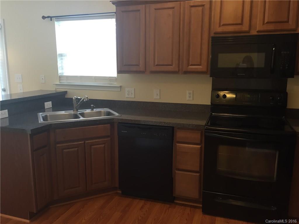 122 Ridge Bluff Road, Unit 147 Mooresville, NC 28115 - Photo 8 of 23