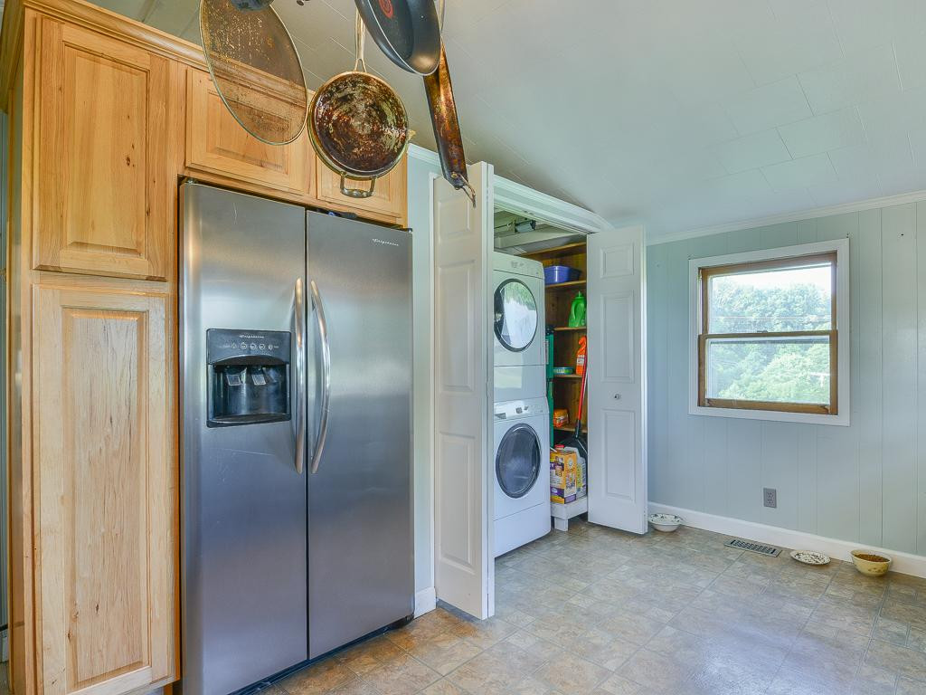 249 Buttermilk Road Gray, TN 37615 - Photo 11 of 36 Photo 11