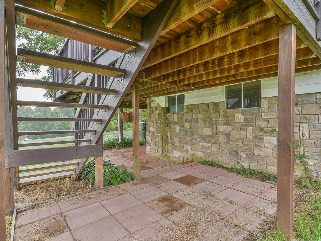 249 Buttermilk Road Gray, TN 37615 - Photo 29 of 36 Patio under Deck