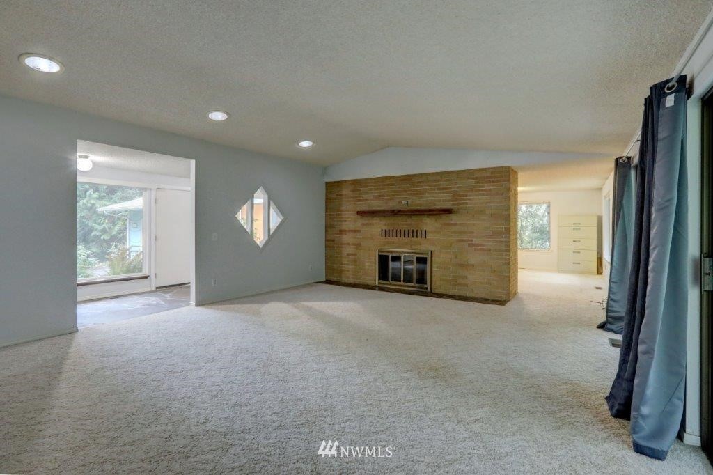 4519 Arvick Road Southeast Port Orchard, WA 98366 - Photo 4 of 31 Gallery Image 4
