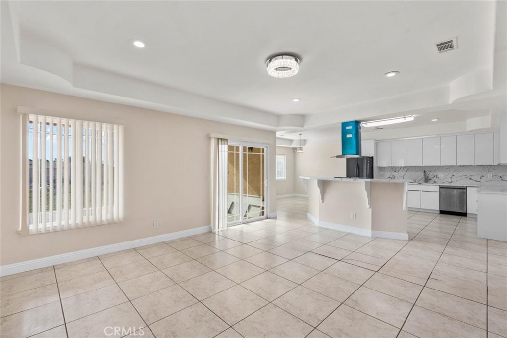 15833 Sago Road Apple Valley, CA 92307 - Photo 4 of 30