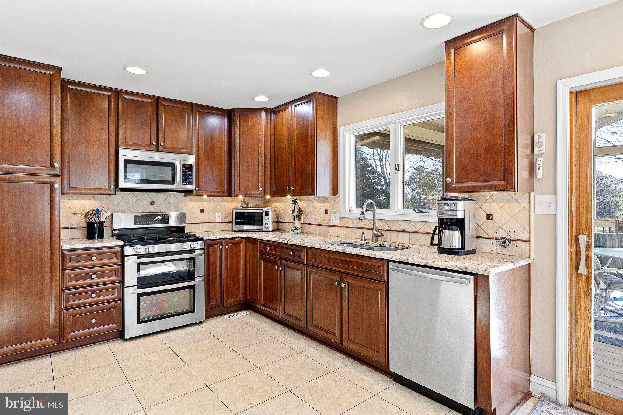 1052 Lombard Road Rising Sun, MD 21911 - Photo 15 of 32