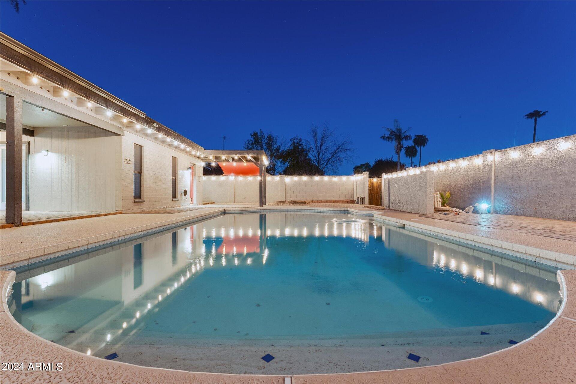 1893 East Bendix Drive Tempe, AZ 85283 - Photo 31 of 45