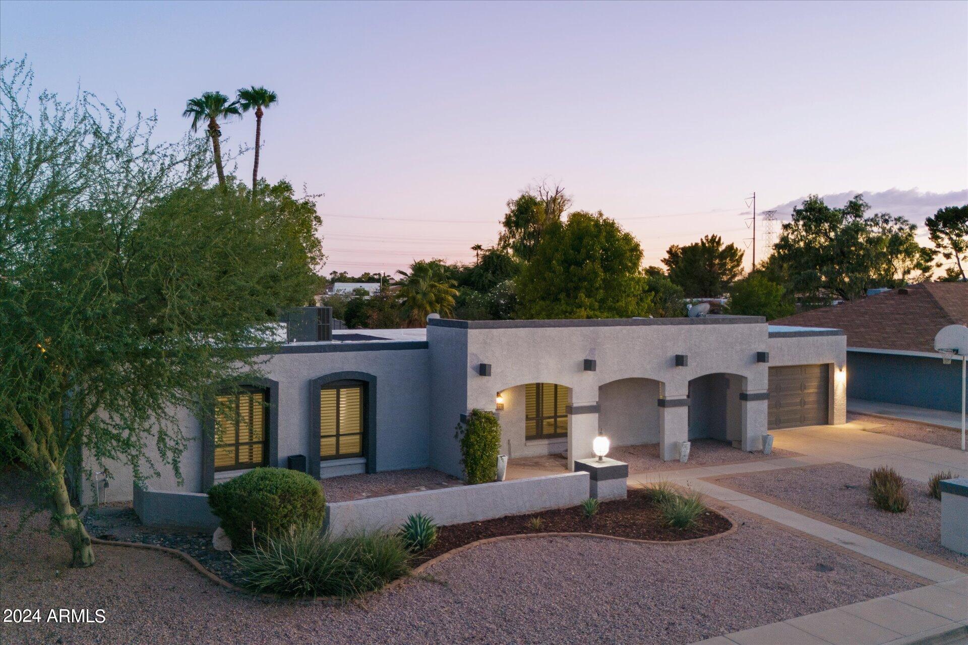 1893 East Bendix Drive Tempe, AZ 85283 - Photo 6 of 45 a view of a house with backyard and garden