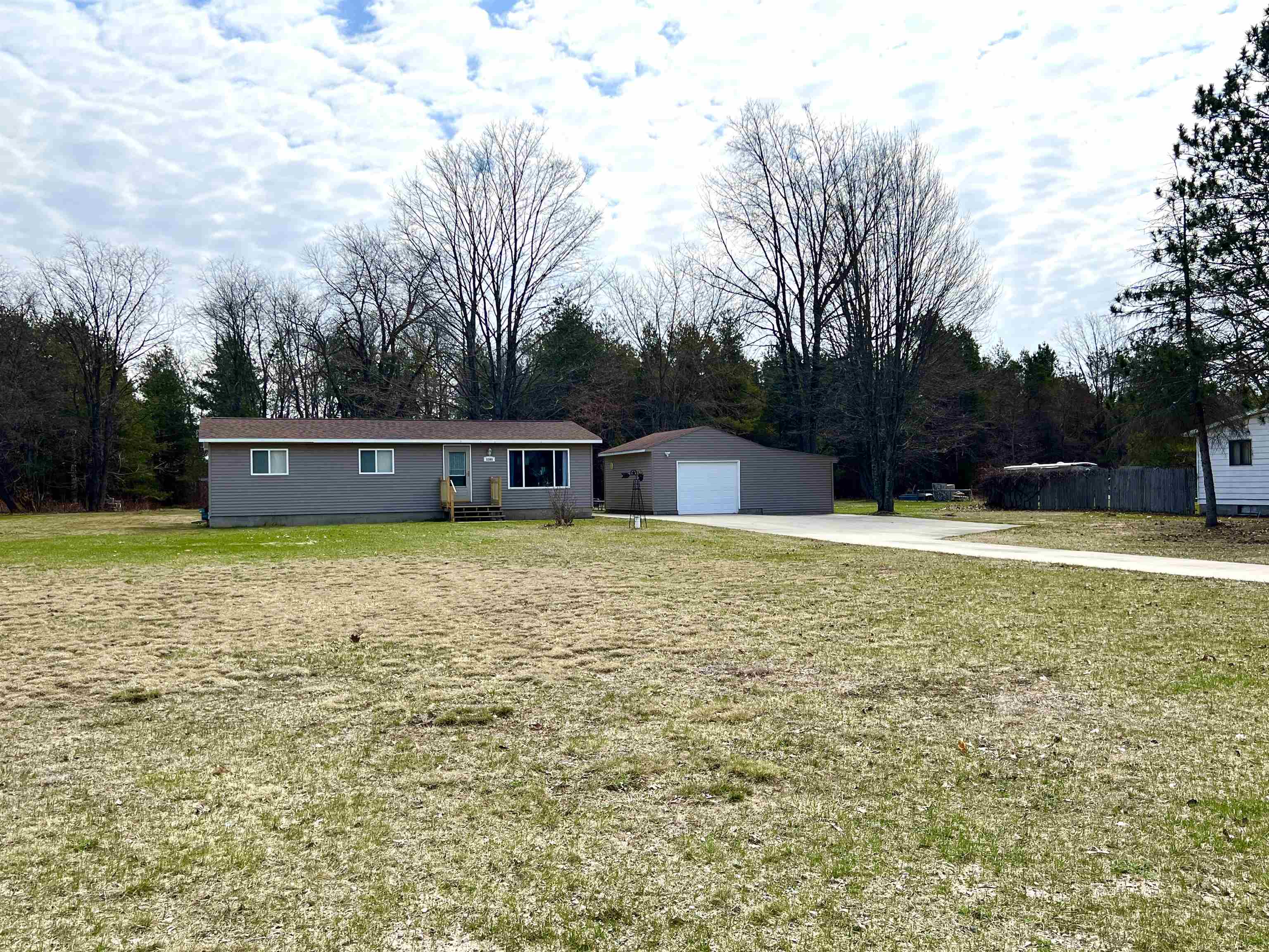 3309 South 39 Road Cadillac, MI 49601 - Photo 37 of 51