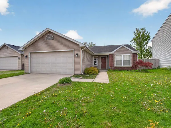 $239,900 | 9516 Golden Oak Drive, Fort Wayne, IN 46835