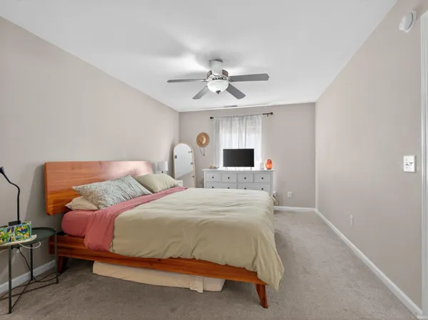 $239,900 | 9516 Golden Oak Drive, Fort Wayne, IN 46835