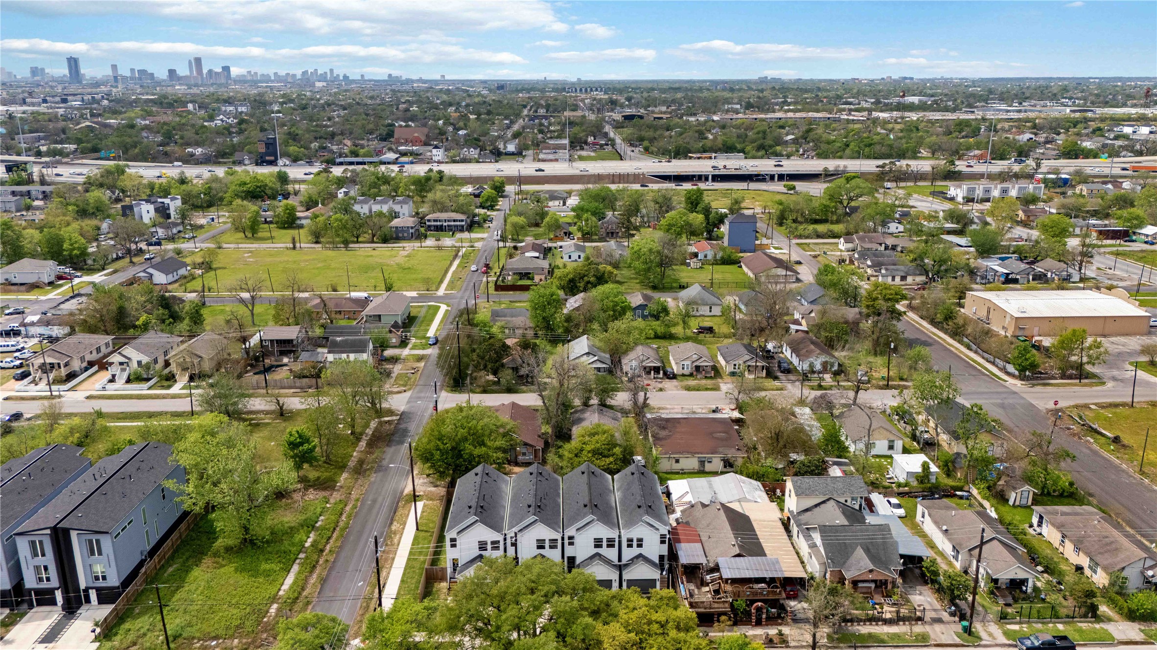 2301 Staples Street Houston, TX 77026 - Photo 29 of 31
