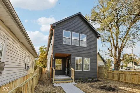 $300,000 | 2658 Burton Avenue, Indianapolis, IN 46208